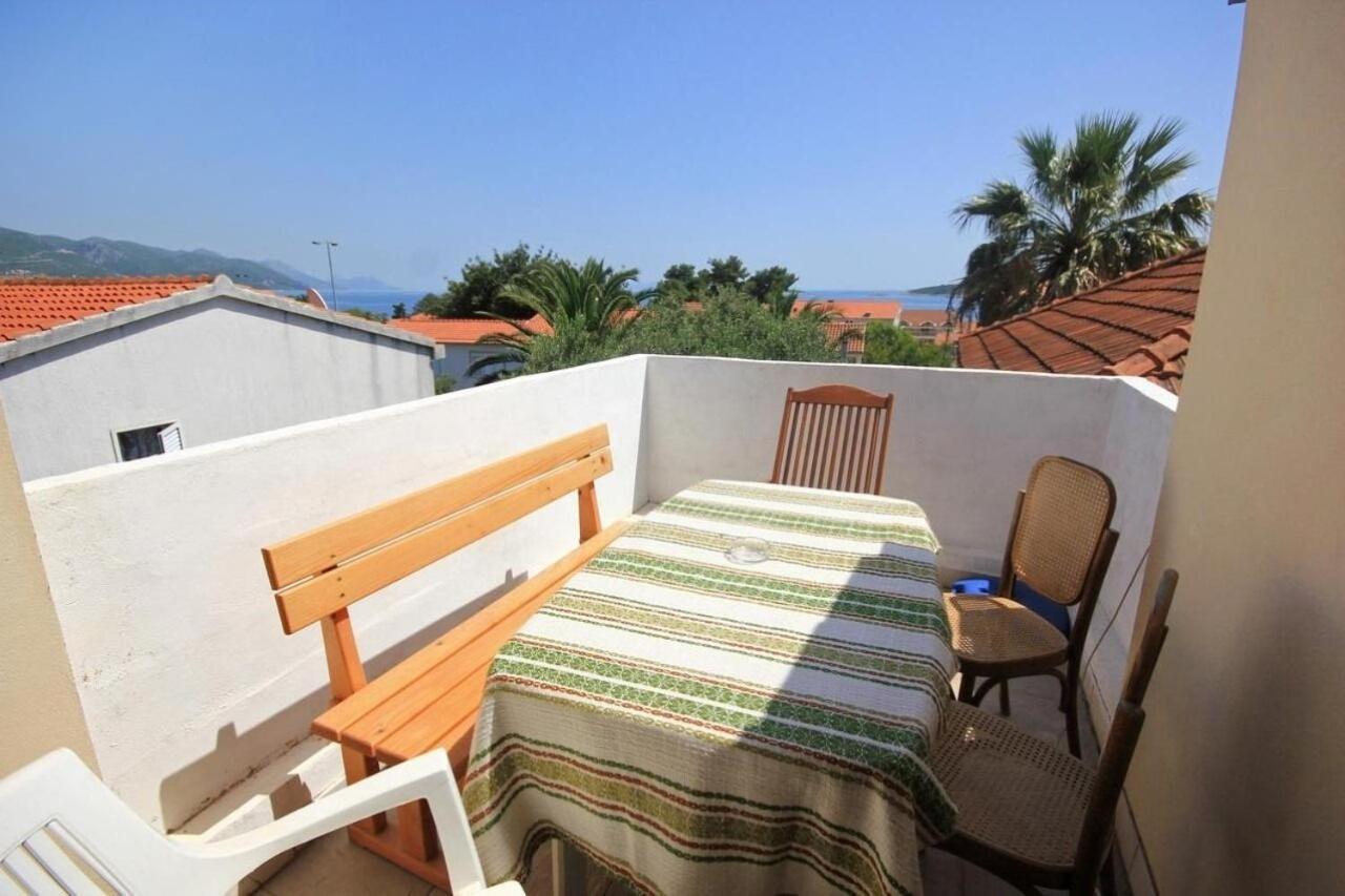 Apartments Tonka - 150M From The Sea & Parking أوروبيتش المظهر الخارجي الصورة